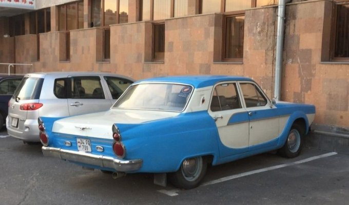 ЕрАЗ "Ракета" - автомобиль из Армении, выпущенный в единственном экземпляре (14 фото)