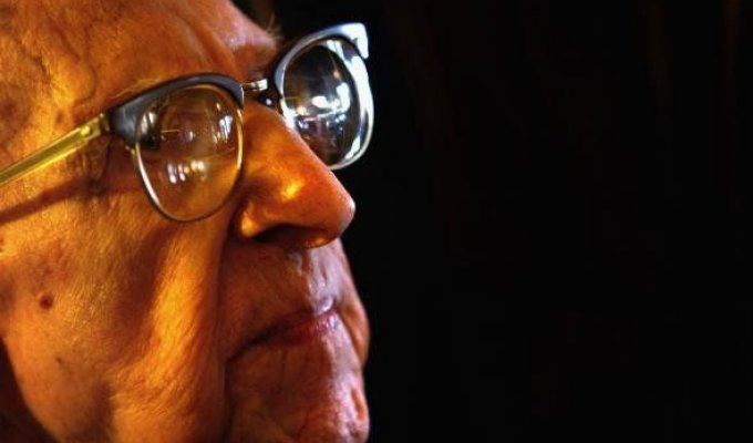 Самый старый человек в мире (18 фотографий)