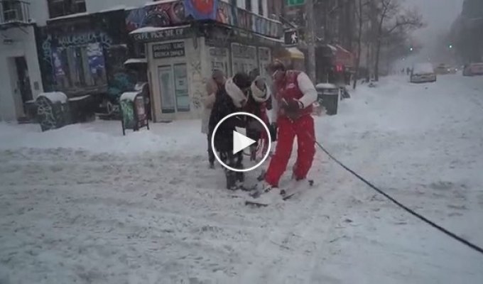 Как американцы встречают снег в Нью-Йорке