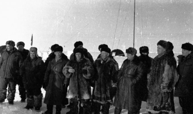 Советские исследователи на Северном Полюсе (33 фото)