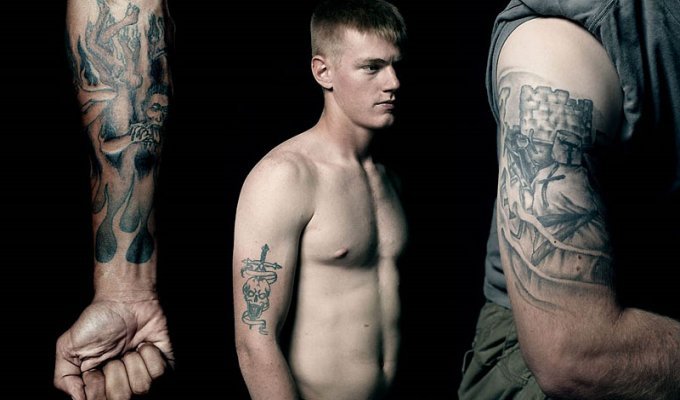 Искусство войны: татуировки американских ветеранов (13 фото)