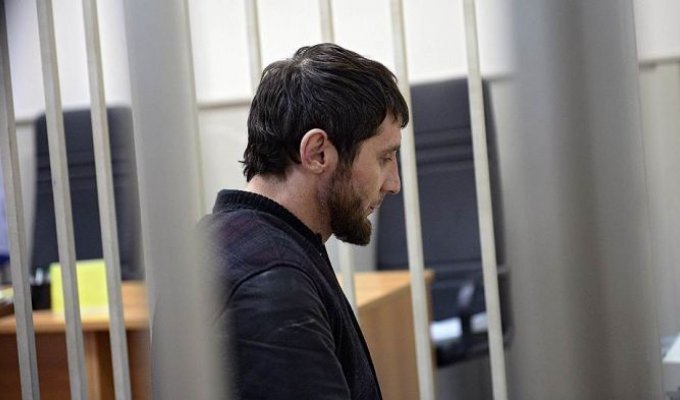 Убийцу Бориса Немцова Заура Дадаева приговорили к 20 годам лишения свободы
