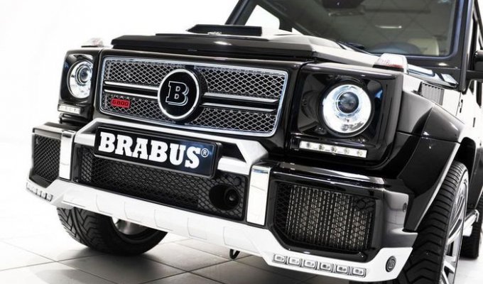 Brabus создал очередного монстра Mercedes G800 (17 фото)