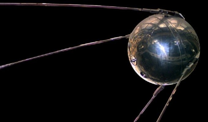62 года Первому искусственному спутнику Земли (2 фото)