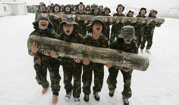 Детский спецназ в Корее (9 фотографий)