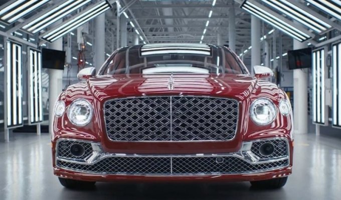 Bentley сыграла ремикс на популярную праздничную мелодию из «Щелкунчика» с использованием звуков завода (3 фото + 1 видео)