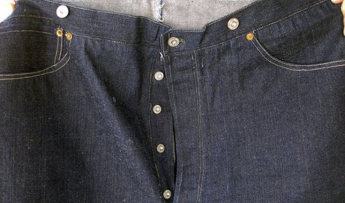 Раритетные джинсы Levi's 1893 года стоят от $80 000 (10 фото)