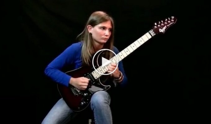 Лунная соната в исполнении талантливой 17-летней гитаристки   