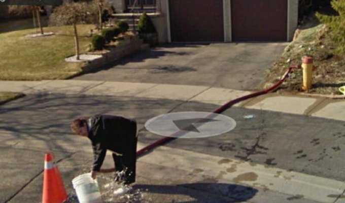 Снимки Google Street View помогают вновь встретиться с любимыми (17 фото)