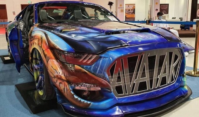Ford Mustang в стиле блокбастера «Аватар» победил на тюнинг-шоу в Дубае (8 фото)