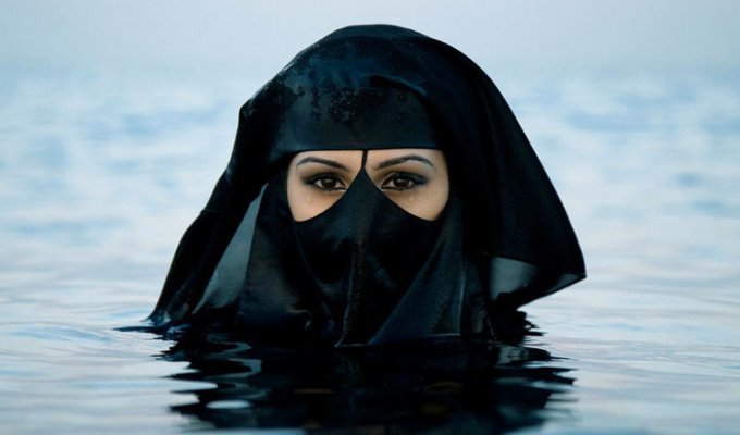 Женщины в Саудовской Аравии: борьба с запретами (10 фото)