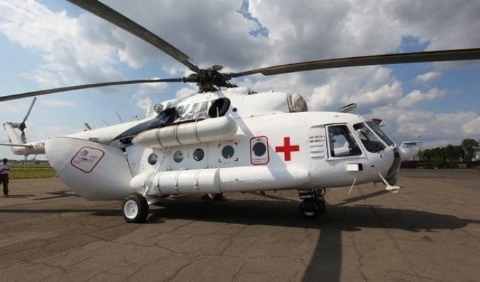Небесный патруль. Фельдшер — о том, как пациентов спасают вертолёты (4 фото)