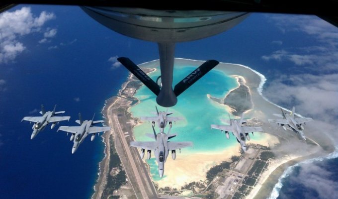 25 удивительных фотографий от представителей ВВС США (26 фото)
