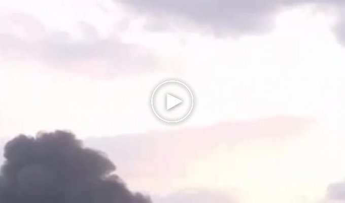 Момент взрыва ракет во Львове