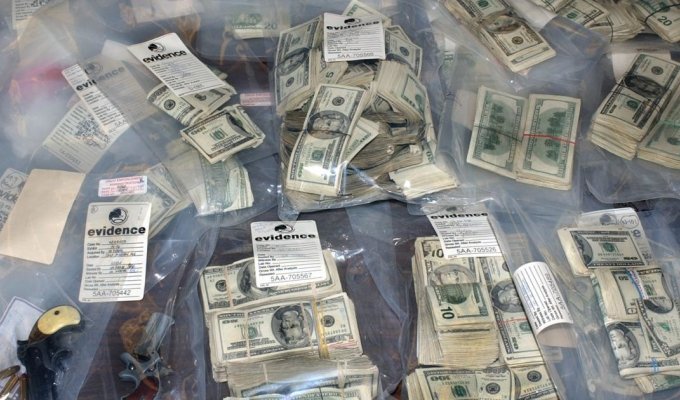 В США собираются платить преступникам, за отказ от криминального промысла (2 фото)