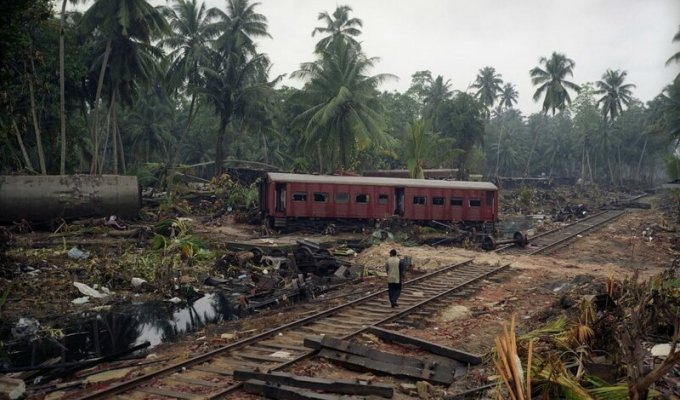 История крупнейшей железнодорожной катастрофы в истории человечества (29 фото)