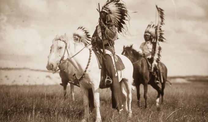 Редкие фото начала XX века из жизни коренных жителей Америки — индейцев (43 фото)