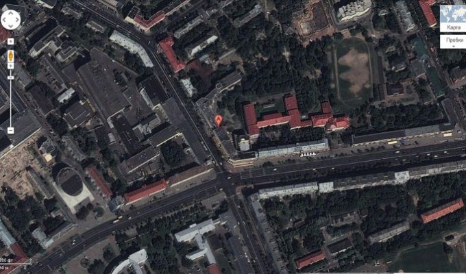 Белорусская академия искусств теперь видна из космоса (4 фото) (маты)