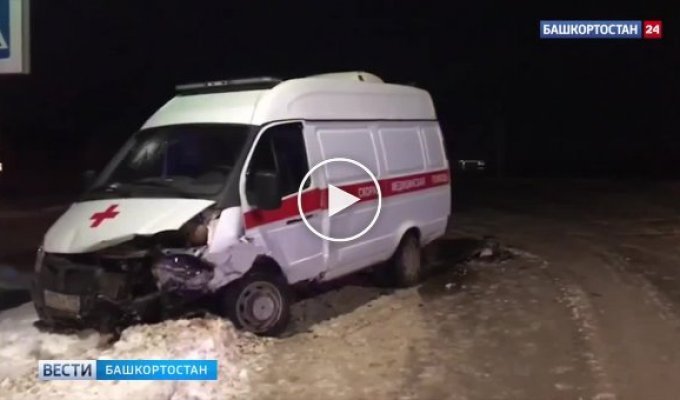 В Башкирии молодой водитель вылетел на встречку и протаранил «скорую»