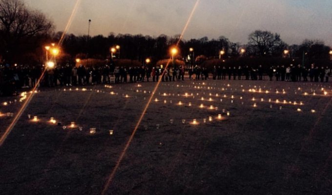 В Санкт-Петербурге прошла акция в память о жертвах теракта в метро