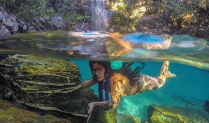 Эти потрясающие изображения показывают загадочные бразильские племена, которые практически уже исчезли с лица Земли (18 фото)