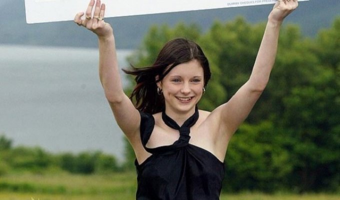Как изменилась 16-летняя школьница, которая выиграла 1,8 млн фунтов в лотерее в 2003 году (5 фото)