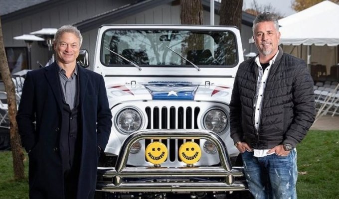 Что объединяет Jeep CJ7, стоимостью 1,3 миллиона долларов и фильм "Форрест Гамп" (13 фото + 1 видео)