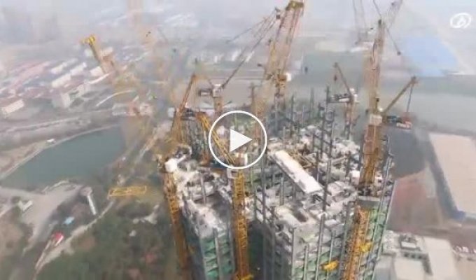 Китайцы построили 57-этажный небоскрёб за 19 дней