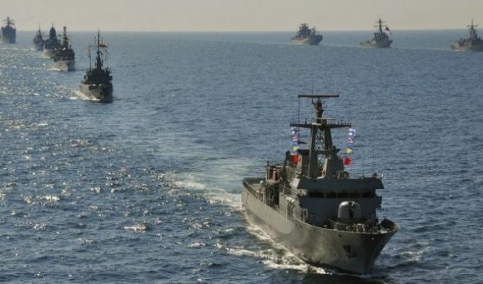Флот НАТО (75 фотографий)