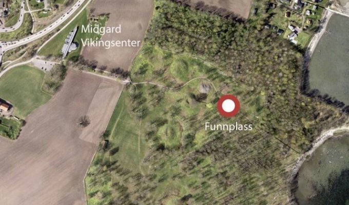 Археологи обнаружили в Норвегии погребальную ладью викингов (7 фото)