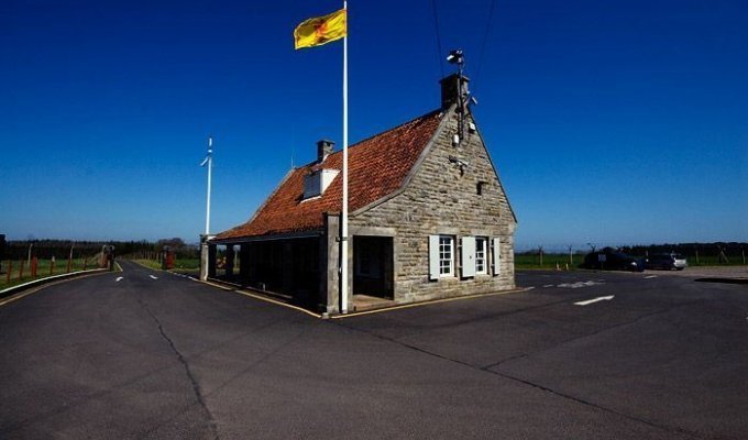 Правительственный бункер в Шотландии (36 фото)