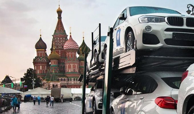 Российским олимпийцам вручили новенькие BMW (4 фото)