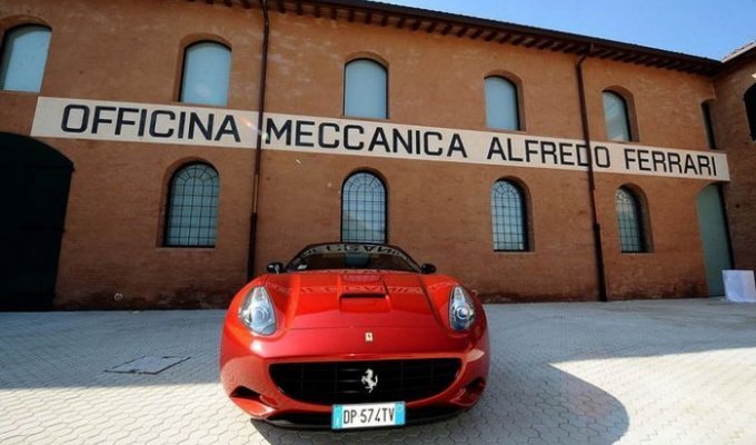 Casa Natale Enzo Ferrari -музей Enzo Ferrari (20 фото)