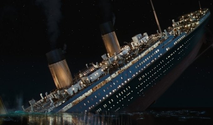 19 грубых киноляпов в фильме «Титаник», которые вы точно раньше не замечали (20 фото)