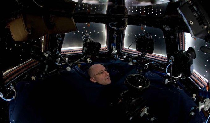 Дональд Петтит, профессор космической фотографии (11 фото)