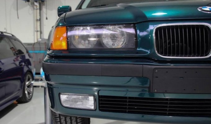 BMW E36 с микропробегом за $56 000 (27 фото)