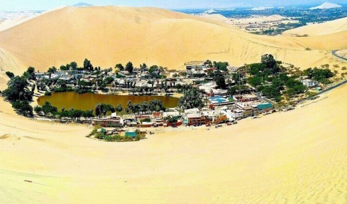 Перу. Оазис в пустыне (13 фото)