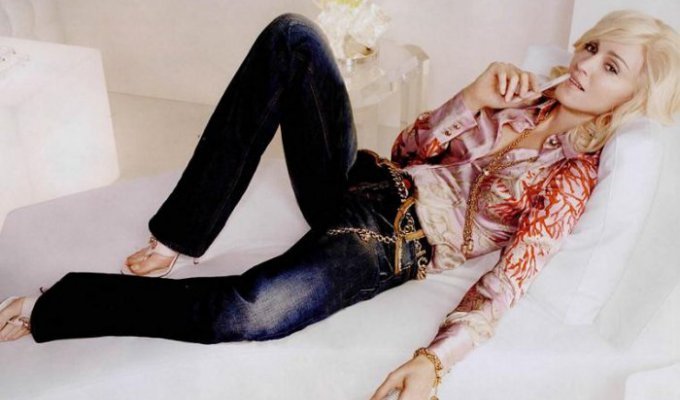 Скандальные фото Мадонны (11 фото)
