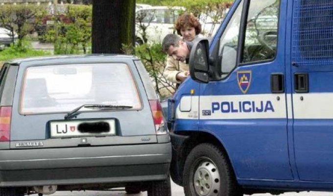 Словенская полиция (7 фотографий)