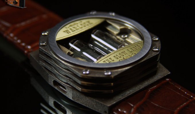 Наручные часы на накальных индикаторах "Warlock" в стиле стимпанк (13 фото)