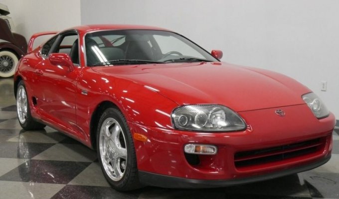 Эта Toyota Supra 1997 года будет стоить вам почти вдвое больше, чем новая Supra (20 фото + 1 видео)