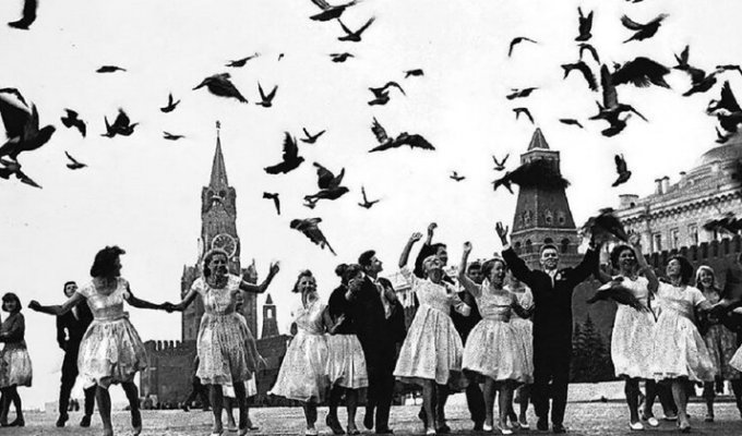 Советская "оттепель" 1960-х годов в объективе Владимира Лагранжа (54 фото)