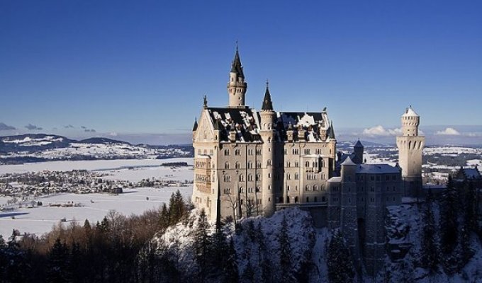Замок Нойшванштейн (17 фото)