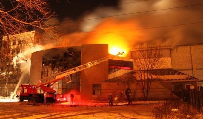 Пожар в Рязани (11 фото)