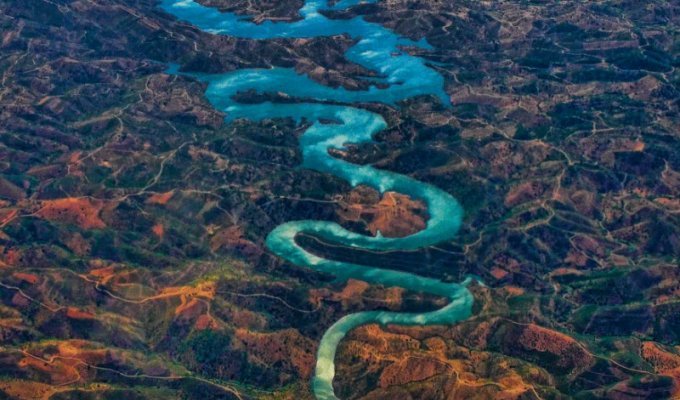 15 изумительных рек, которые стоит увидеть своими глазами (15 фото)