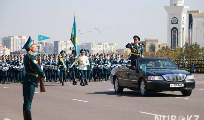 Самый масштабный в истории Казахстана военный парад прошел в Астане (21 фото + 1 видео)