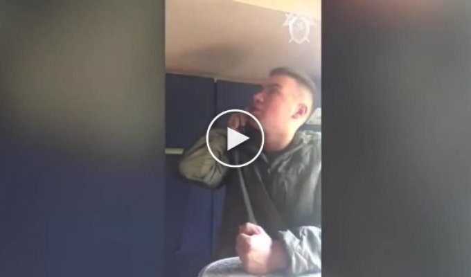 Шоу одного актера пьяный пассажир поезда напал на полицейского