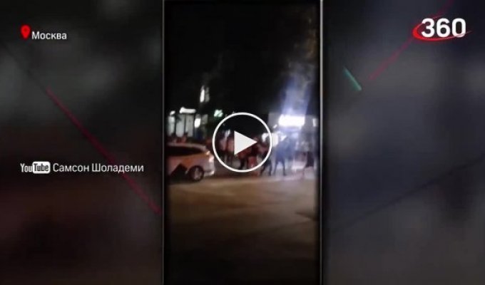 Мигранты устроили массовую драку в Москве