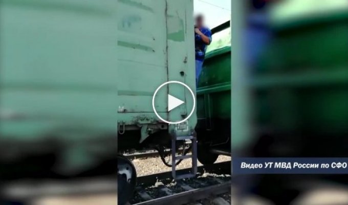 Путешественник залез в вагон с углем, чтобы добраться до дачи, а попал в Кузбасс