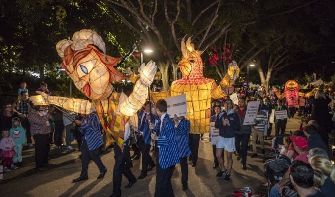 Luminous Lantern Parade в Австралии (24 фото)